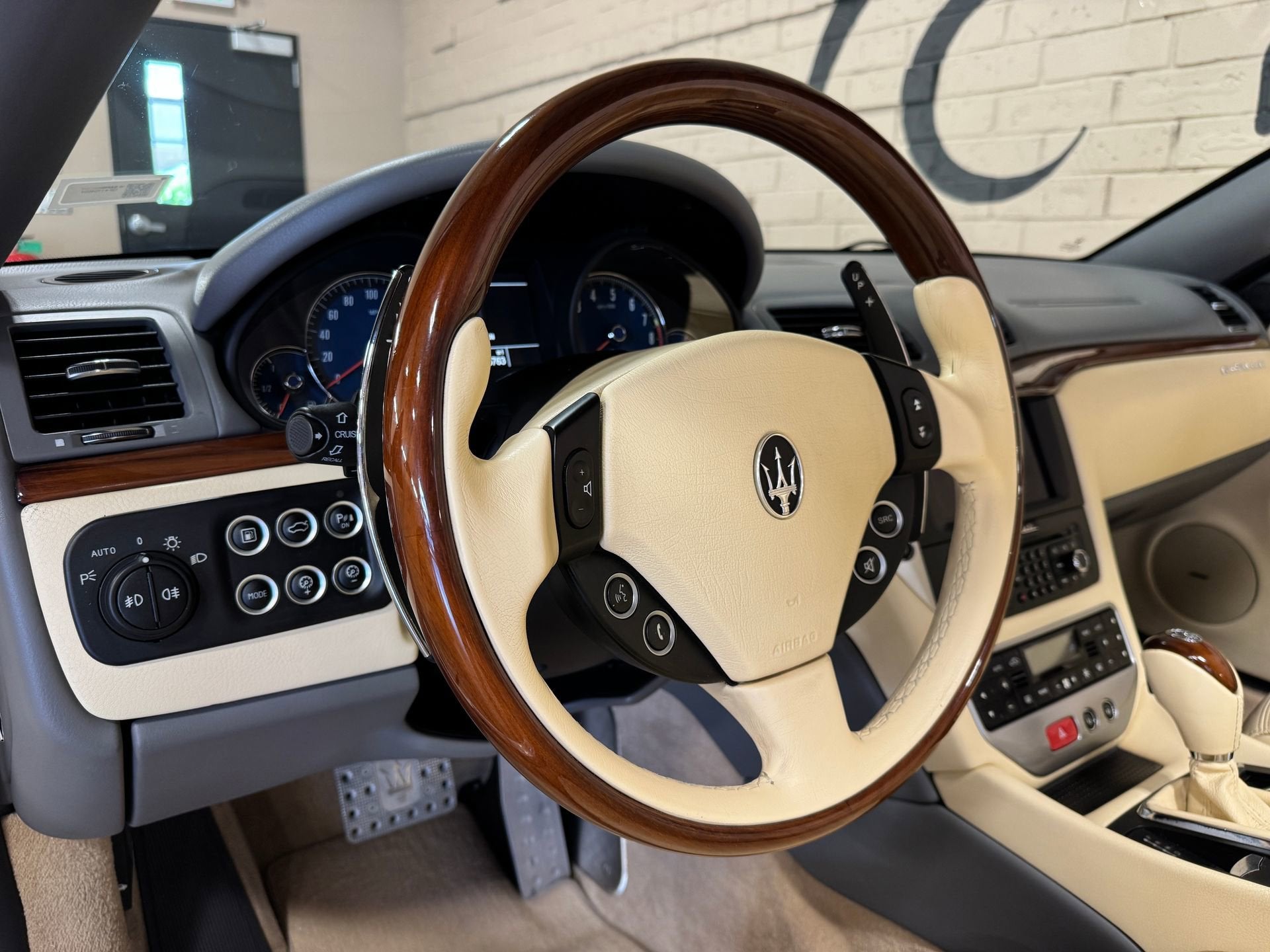 2011 Maserati GranTurismo 2dr Conv GranTurismo