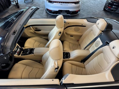 2014 Maserati GranTurismo Convertible 2dr Conv GranTurismo