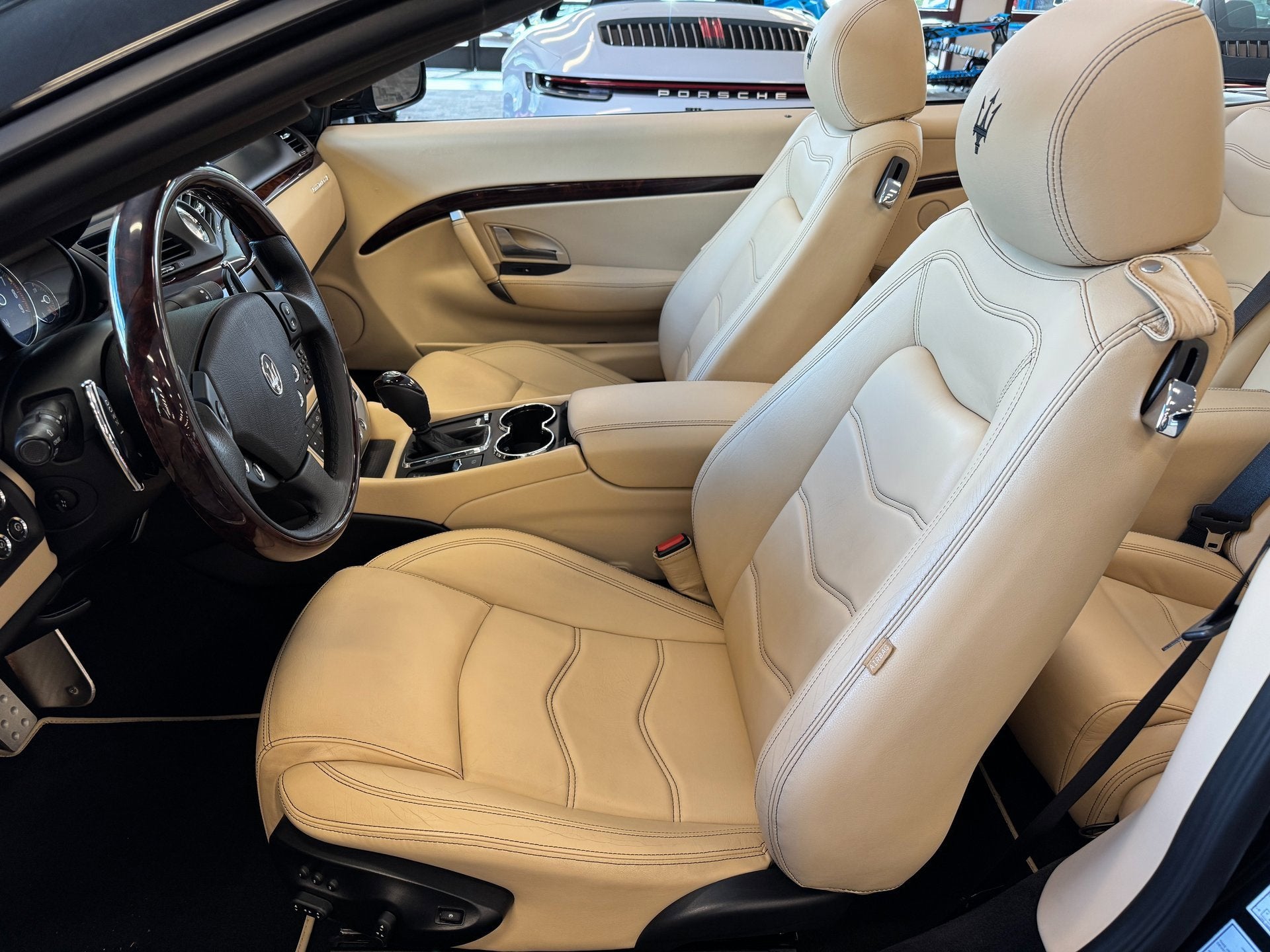 2014 Maserati GranTurismo Convertible 2dr Conv GranTurismo