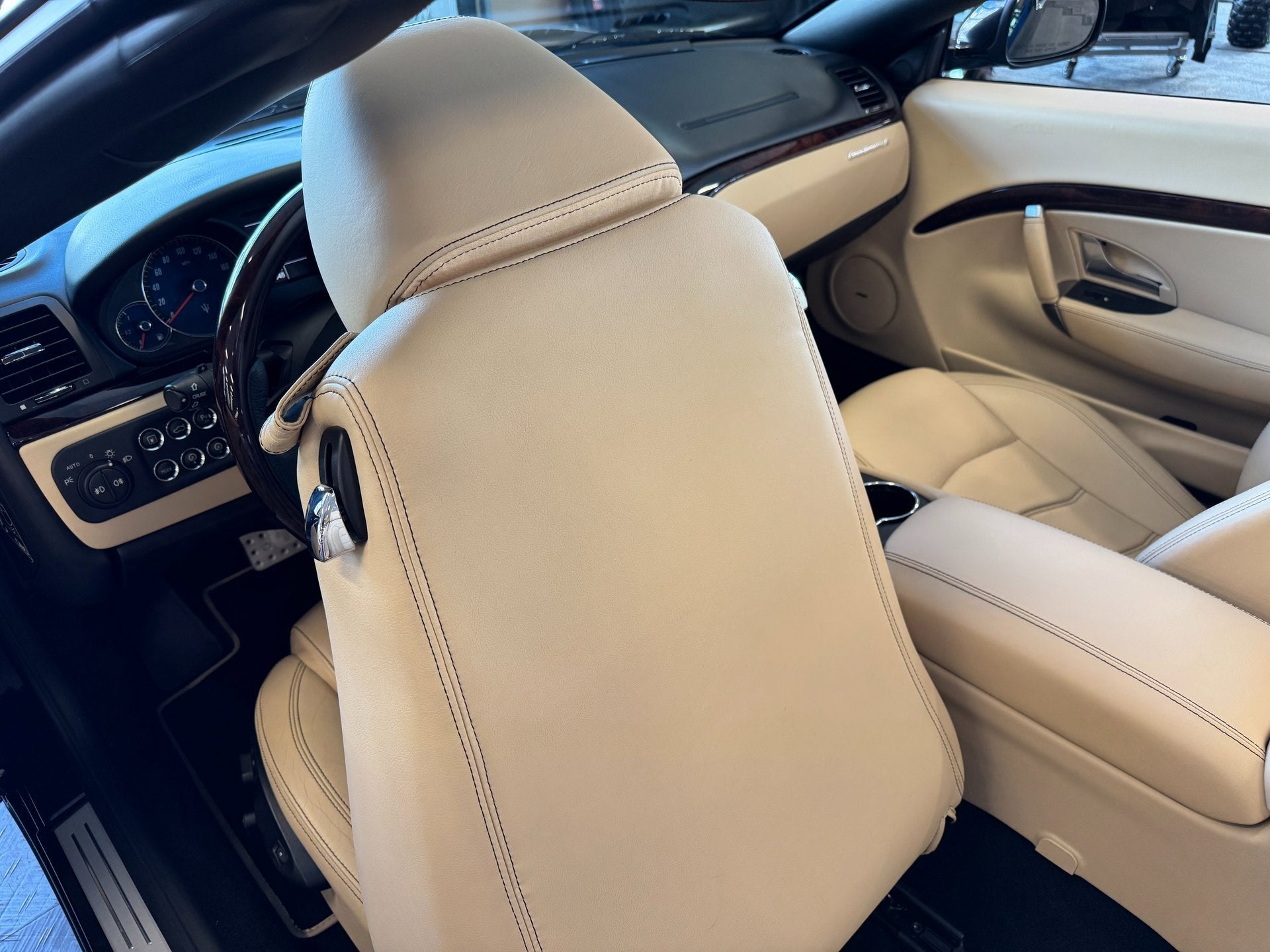 2014 Maserati GranTurismo Convertible 2dr Conv GranTurismo