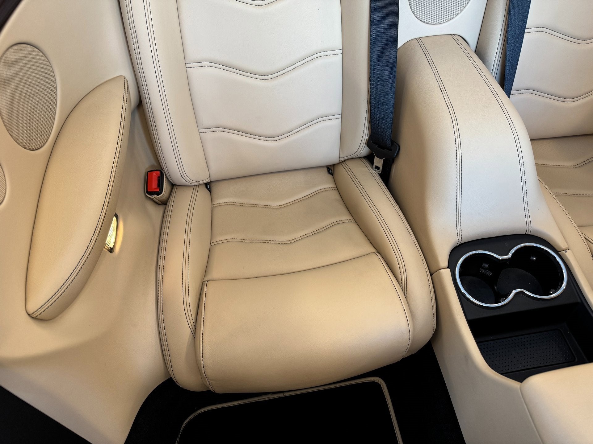 2014 Maserati GranTurismo Convertible 2dr Conv GranTurismo