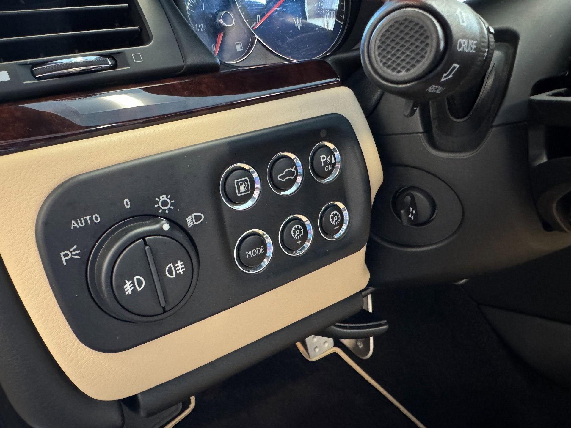 2014 Maserati GranTurismo Convertible 2dr Conv GranTurismo