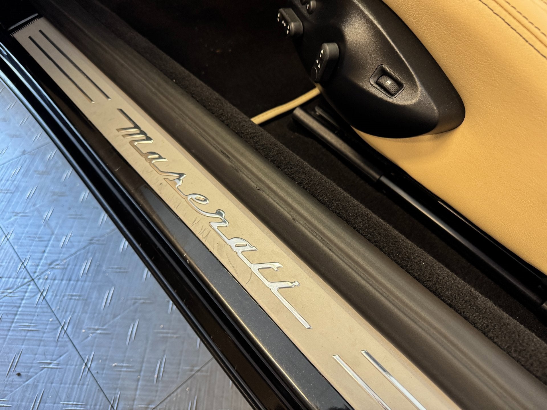 2014 Maserati GranTurismo Convertible 2dr Conv GranTurismo