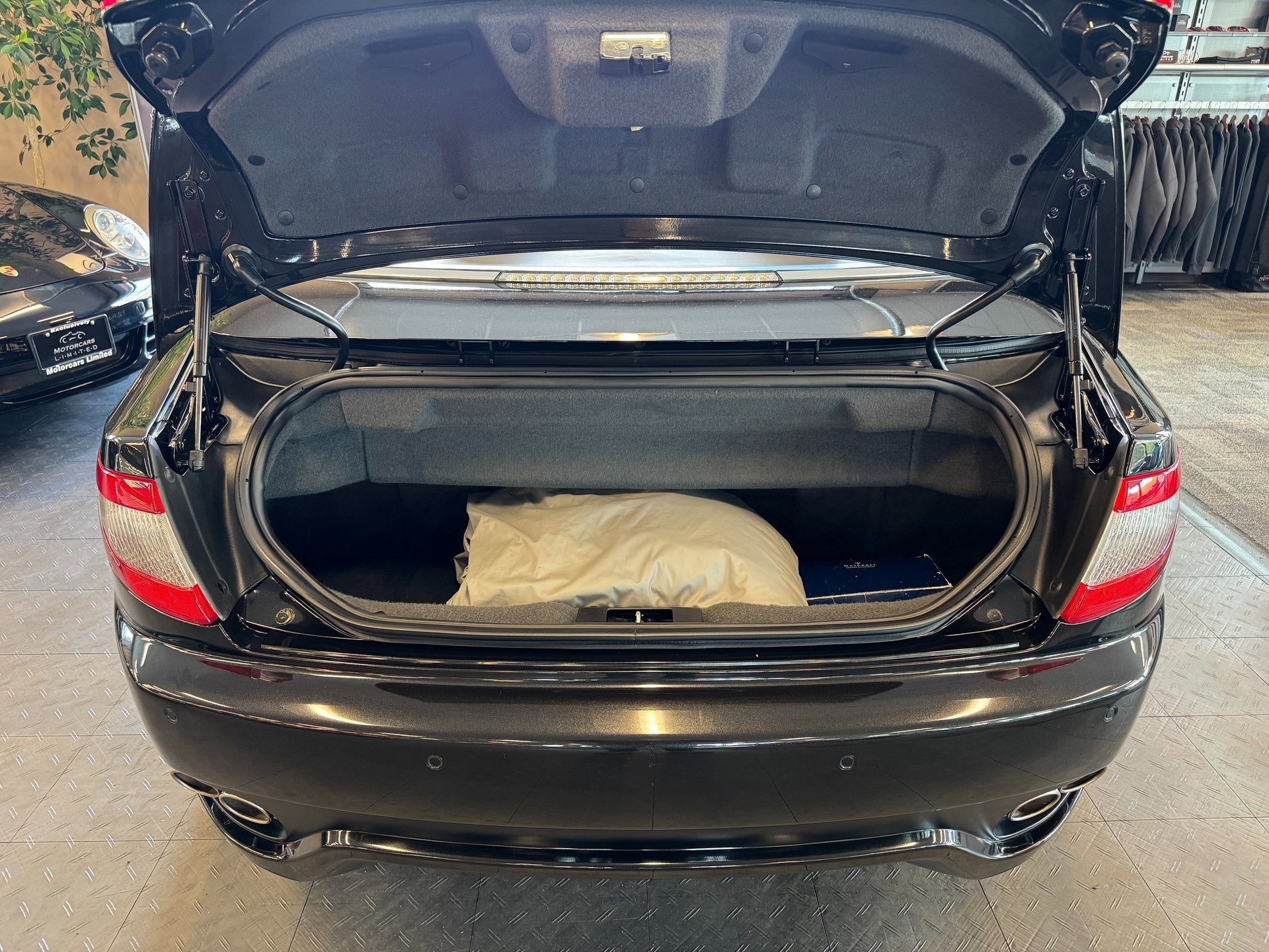 2014 Maserati GranTurismo Convertible 2dr Conv GranTurismo