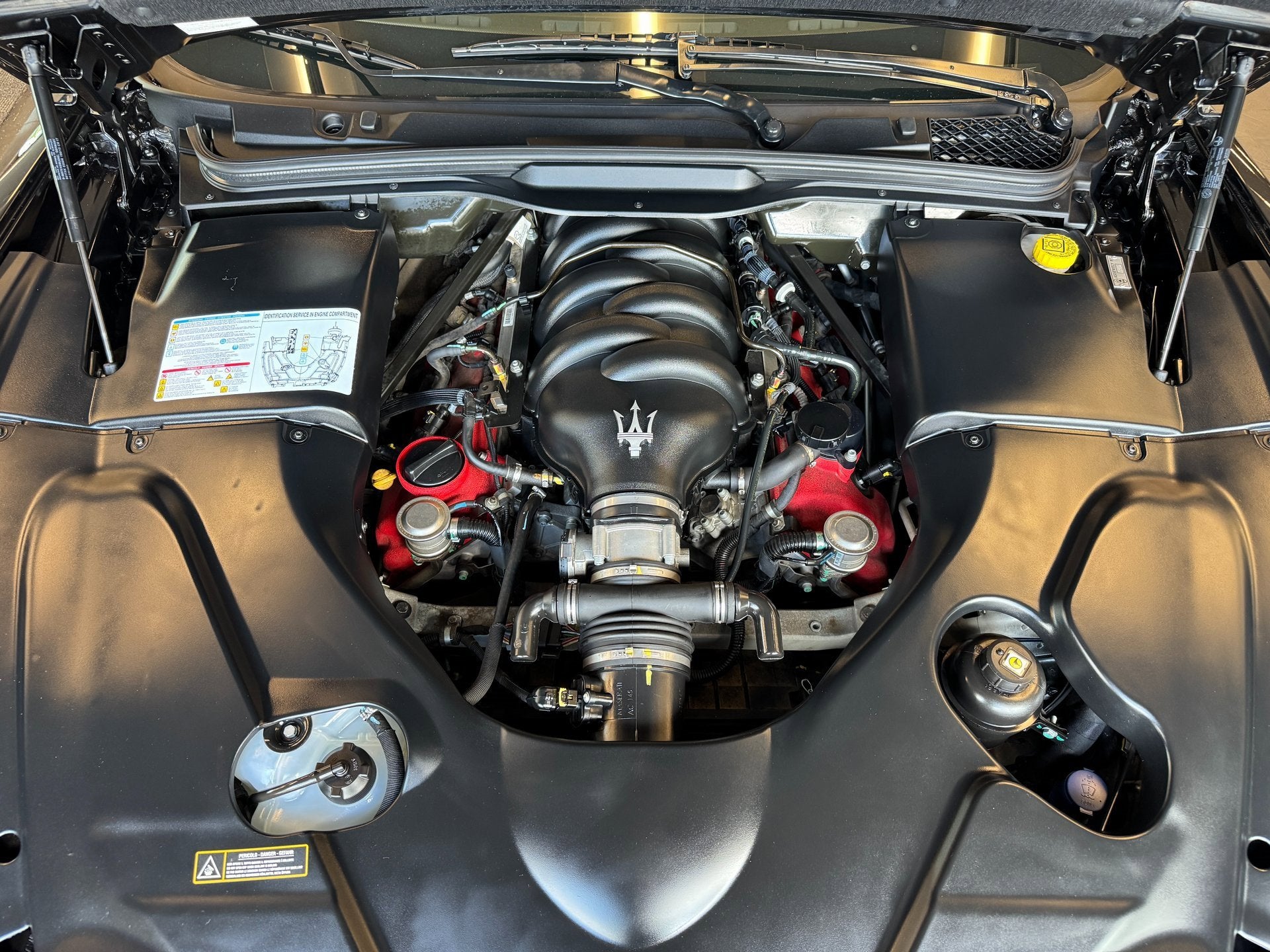 2014 Maserati GranTurismo Convertible 2dr Conv GranTurismo