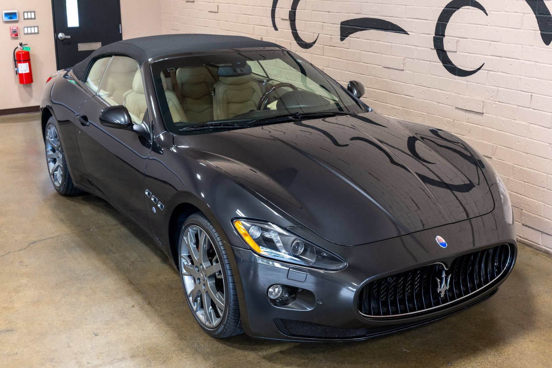 2014 Maserati GranTurismo 2dr Conv GranTurismo
