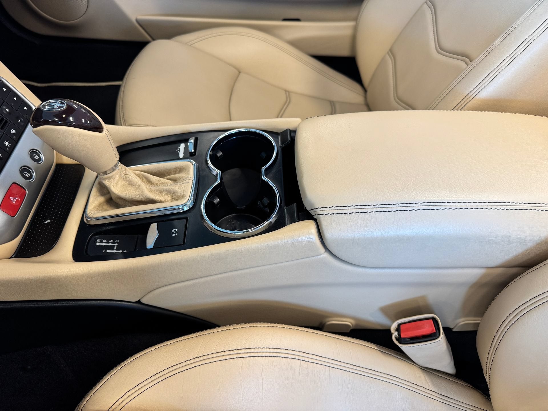 2014 Maserati GranTurismo 2dr Conv GranTurismo