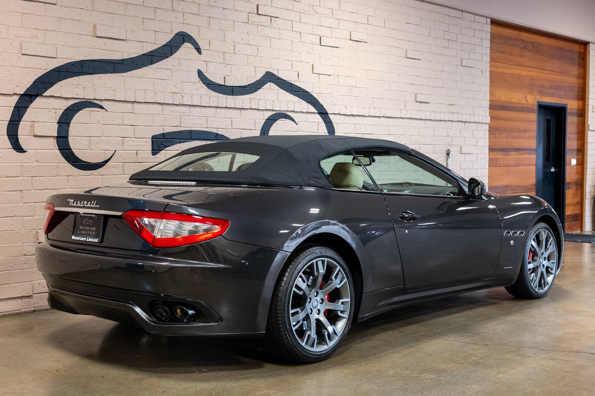 2014 Maserati GranTurismo 2dr Conv GranTurismo