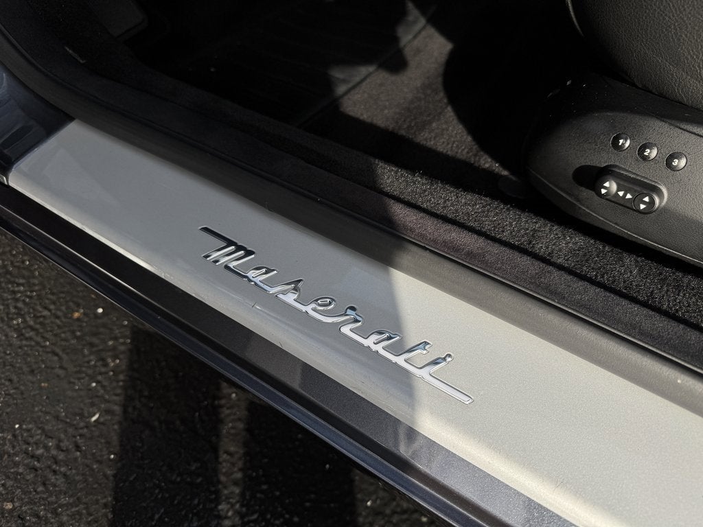 2005 Maserati Quattroporte 4dr Sdn